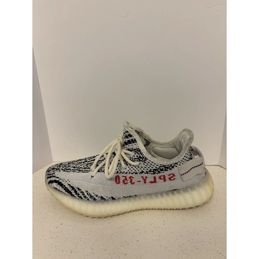 Adidas Yeezy Boost 350 V2 Low Zebra Size 5.5 Kanye West Sneakers
